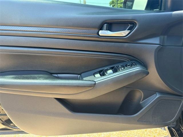 used 2019 Nissan Altima car, priced at $15,500