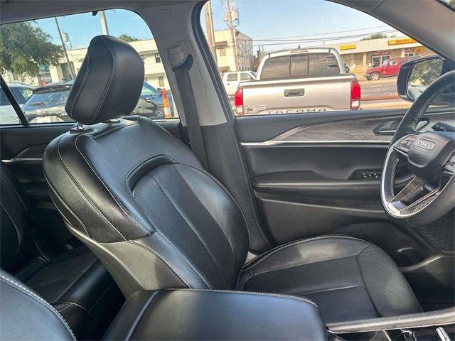 used 2023 Jeep Grand Cherokee L car, priced at $30,995