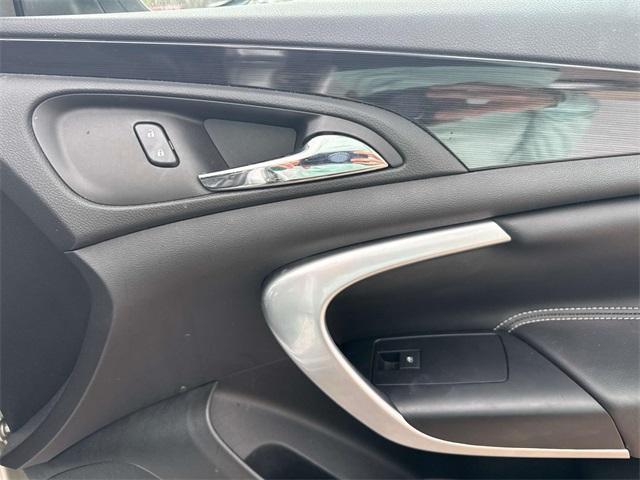 used 2014 Buick Regal car, priced at $11,995