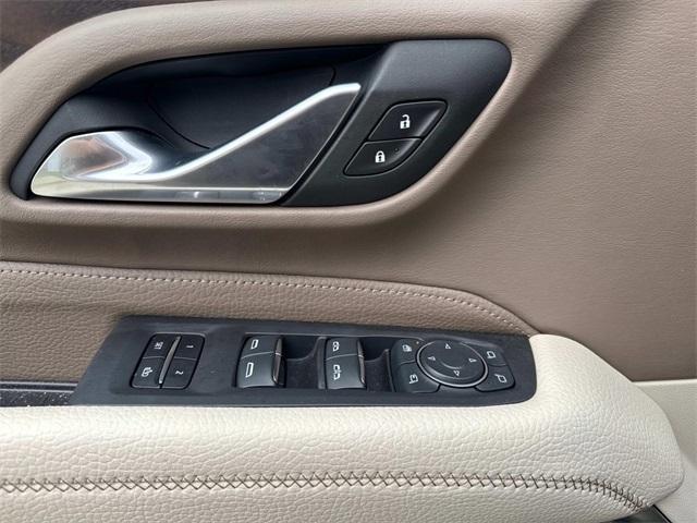 used 2024 GMC Yukon car, priced at $71,995