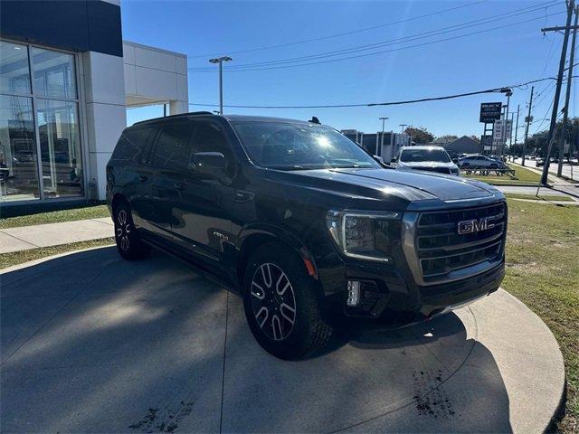 used 2021 GMC Yukon XL car, priced at $55,652