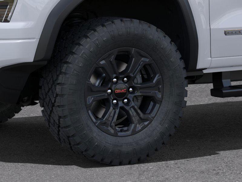 new 2025 GMC Canyon car, priced at $40,025