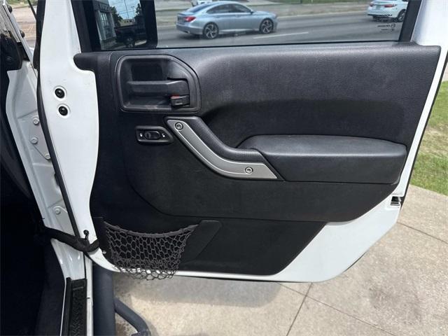 used 2015 Jeep Wrangler Unlimited car, priced at $21,995