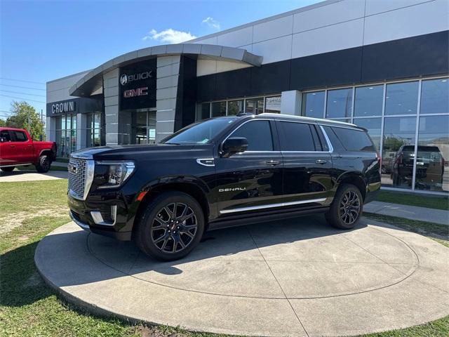 used 2023 GMC Yukon XL car, priced at $61,500