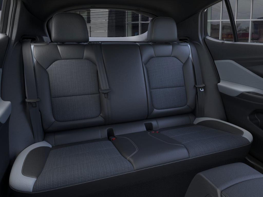 new 2025 Buick Envista car, priced at $25,195