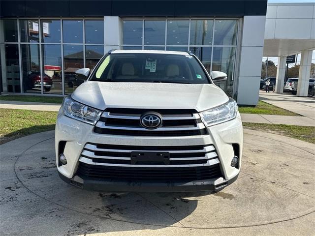 used 2018 Toyota Highlander car, priced at $25,209