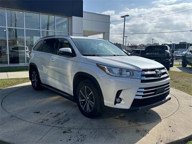 used 2018 Toyota Highlander car, priced at $25,209