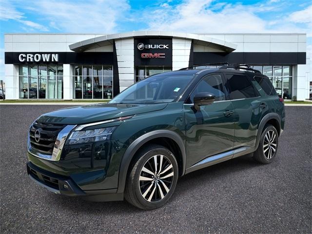 used 2023 Nissan Pathfinder car, priced at $36,995