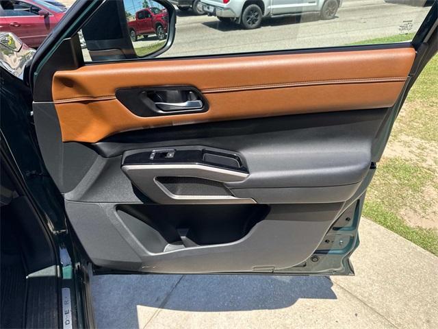 used 2023 Nissan Pathfinder car, priced at $36,995