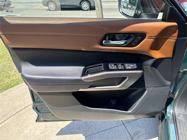 used 2023 Nissan Pathfinder car, priced at $36,995