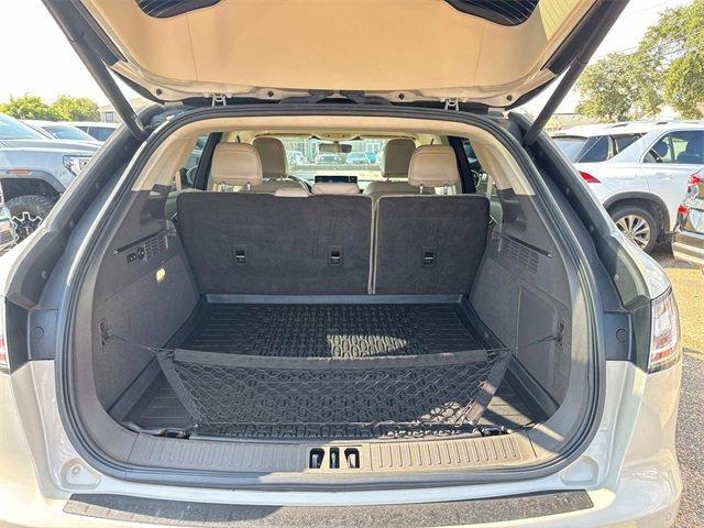 used 2022 Lincoln Nautilus car, priced at $33,500