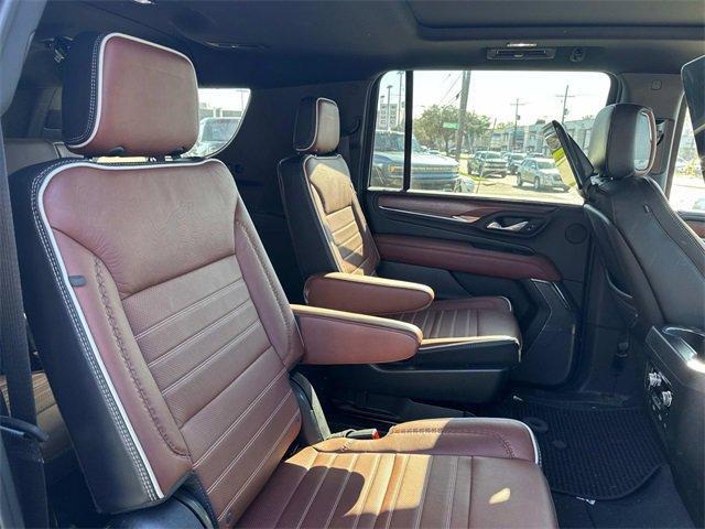 used 2023 GMC Yukon XL car, priced at $84,641