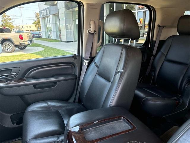 used 2013 GMC Yukon car, priced at $15,852