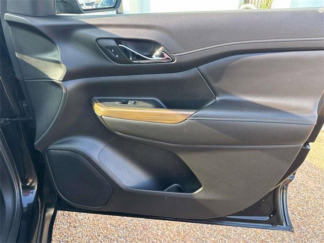 used 2022 GMC Acadia car, priced at $24,995