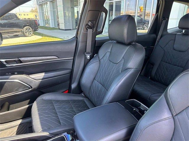 used 2024 Kia Telluride car, priced at $44,995