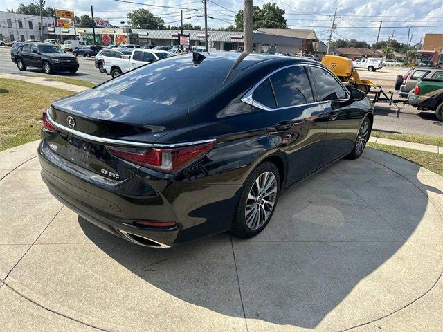 used 2019 Lexus ES 350 car, priced at $25,156