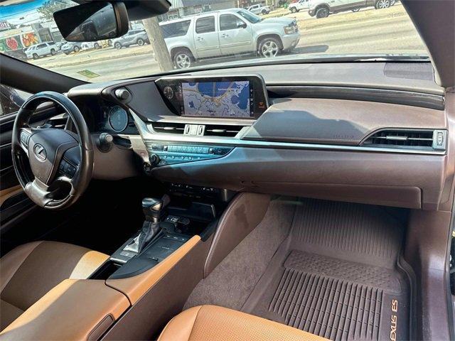 used 2019 Lexus ES 350 car, priced at $25,156