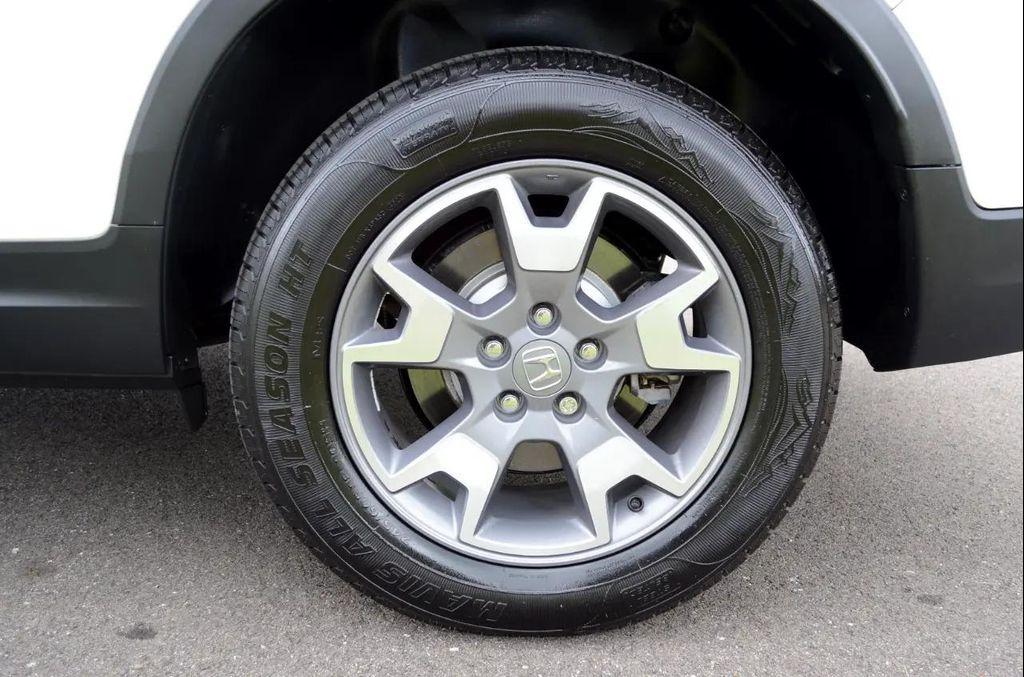 used 2022 Honda Passport car, priced at $36,950