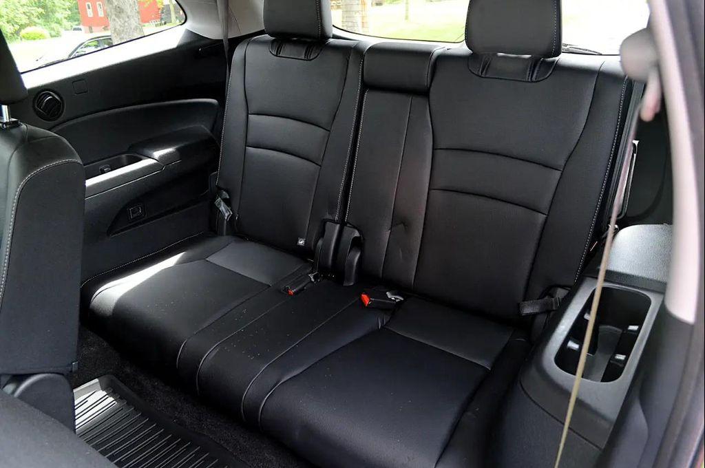 used 2022 Honda Pilot car, priced at $32,950