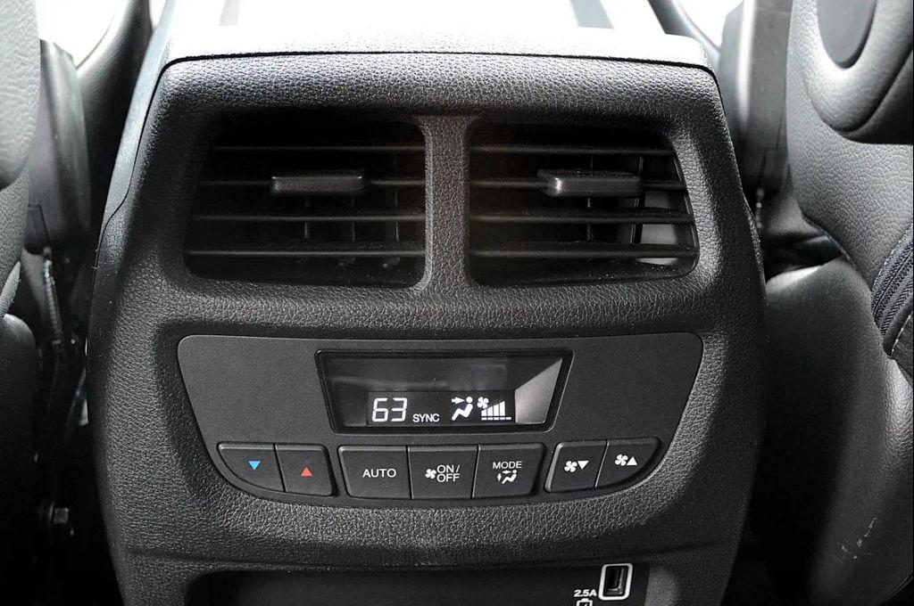 used 2022 Honda Pilot car, priced at $32,950