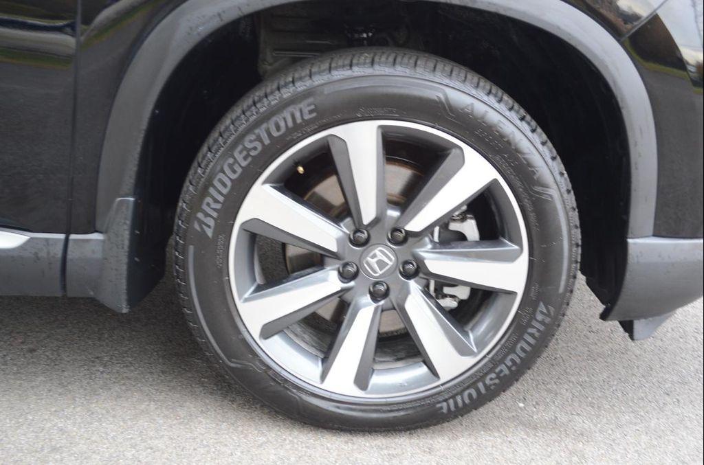 used 2024 Honda Pilot car, priced at $44,950