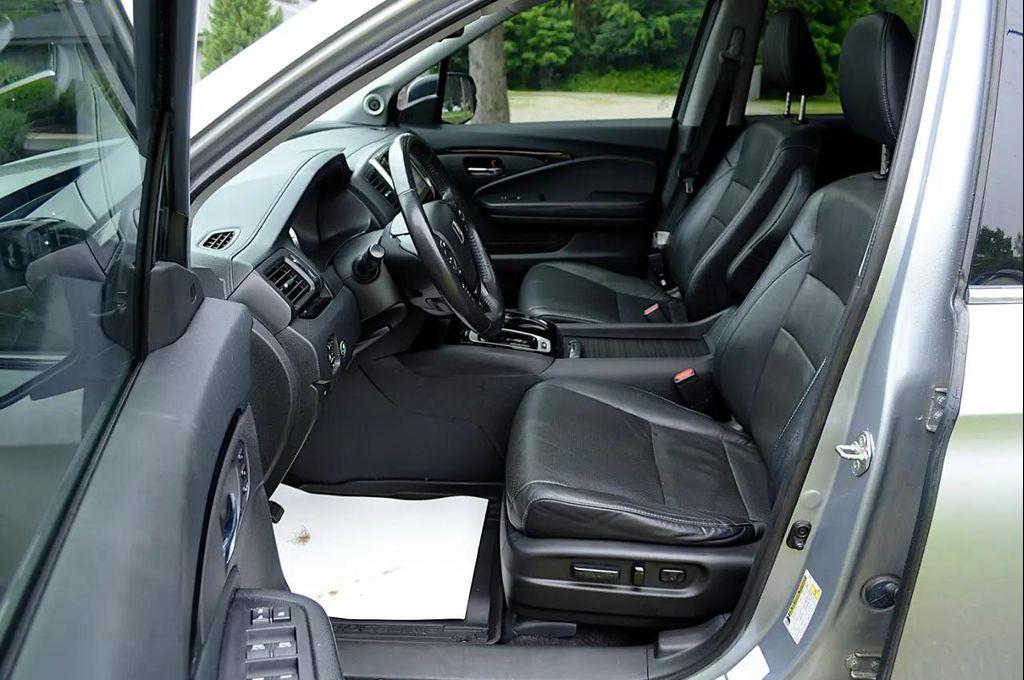 used 2019 Honda Ridgeline car, priced at $29,950