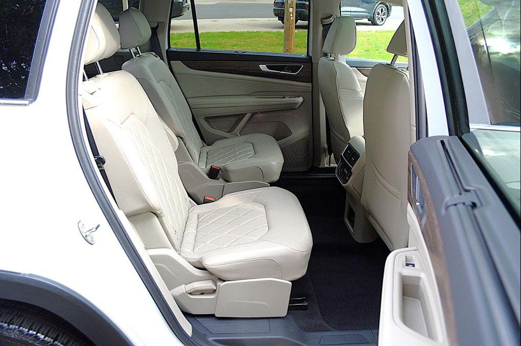 used 2024 Volkswagen Atlas car, priced at $40,950