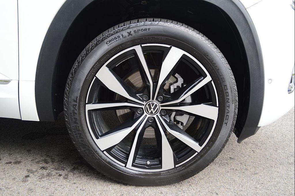 used 2024 Volkswagen Atlas car, priced at $40,950