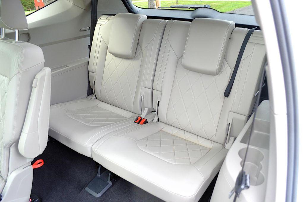 used 2024 Volkswagen Atlas car, priced at $40,950