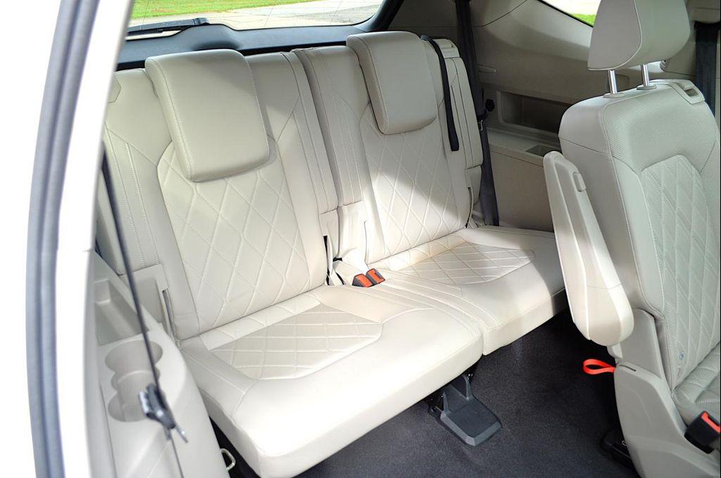 used 2024 Volkswagen Atlas car, priced at $40,950