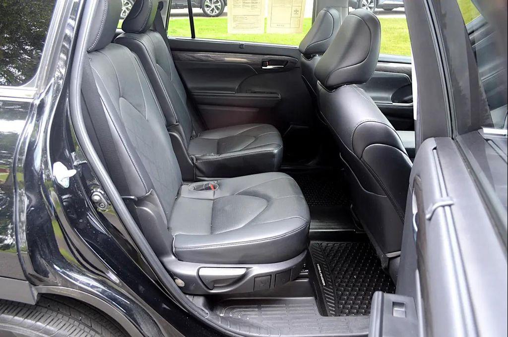 used 2023 Toyota Highlander car, priced at $39,950
