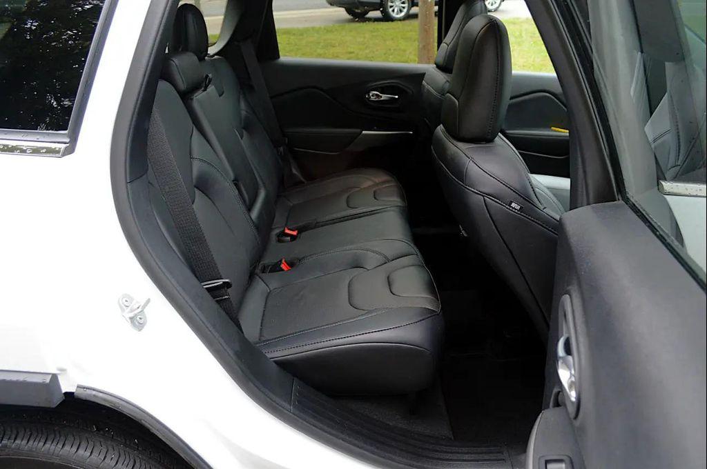 used 2022 Jeep Cherokee car, priced at $28,950