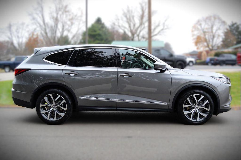 used 2023 Acura MDX car, priced at $39,950