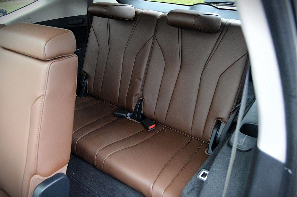 used 2023 Acura MDX car, priced at $39,950