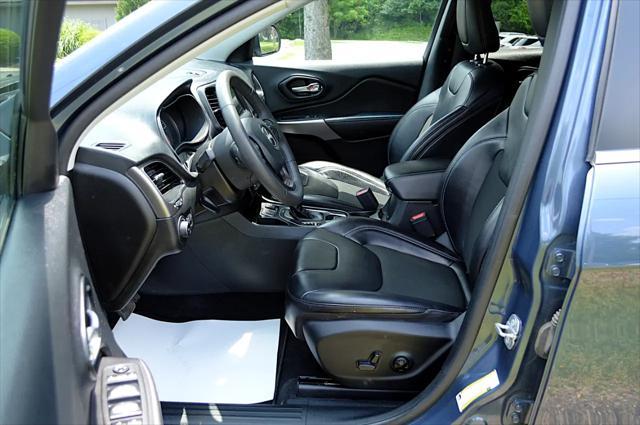 used 2020 Jeep Cherokee car, priced at $17,950