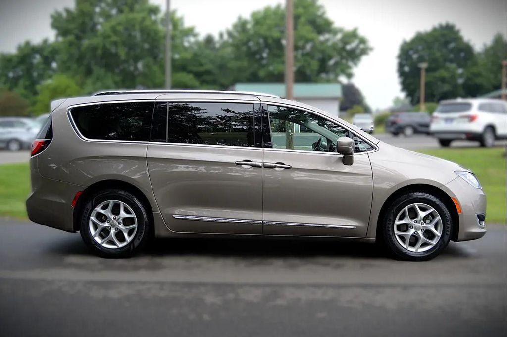 used 2017 Chrysler Pacifica car, priced at $13,950