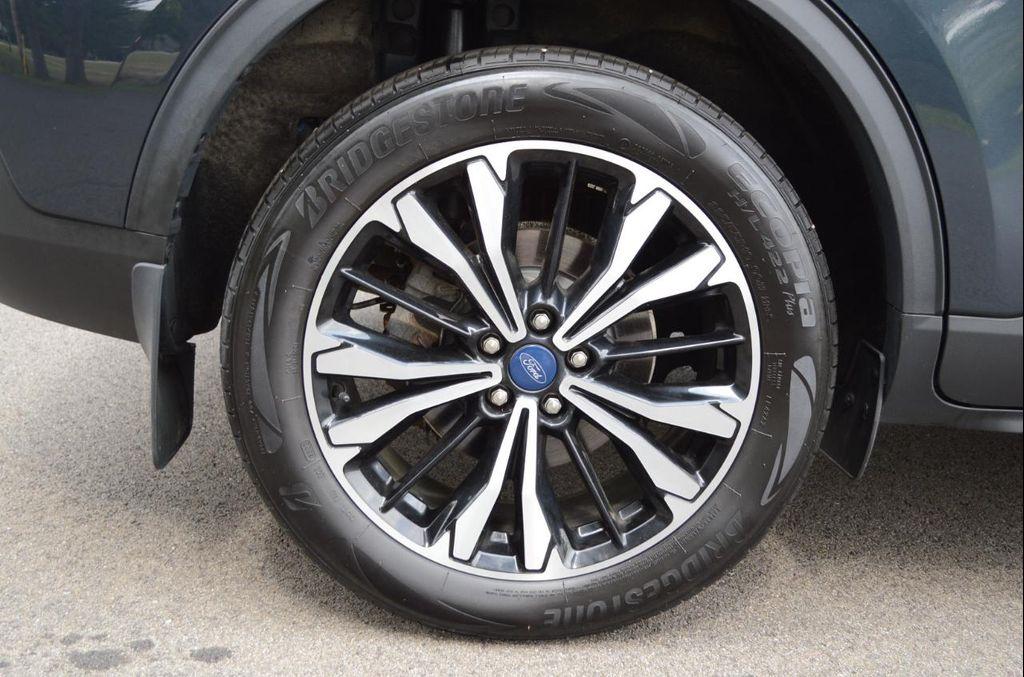 used 2022 Ford Escape car, priced at $26,950