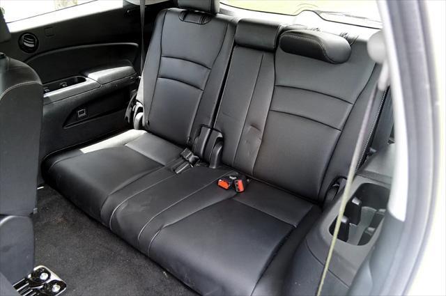used 2022 Honda Pilot car, priced at $37,950