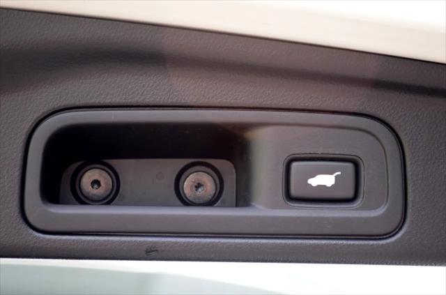used 2022 Honda Pilot car, priced at $37,950