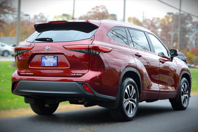 used 2023 Toyota Highlander car, priced at $41,950