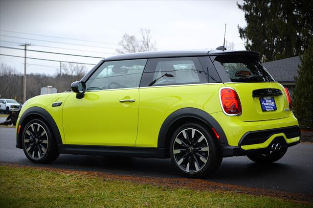 used 2024 MINI Hardtop car, priced at $32,950