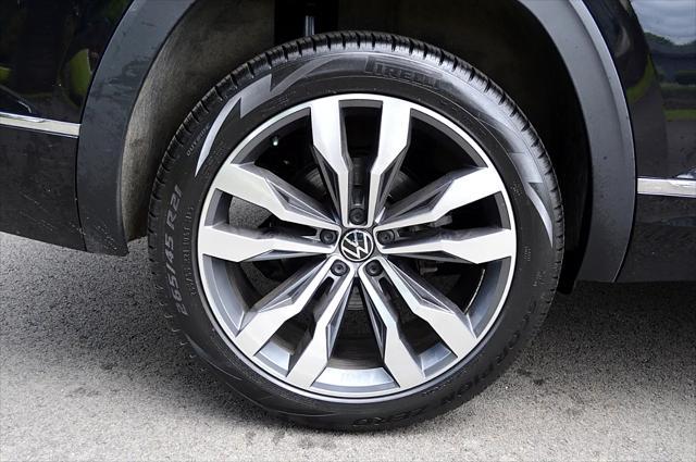 used 2023 Volkswagen Atlas car, priced at $41,950