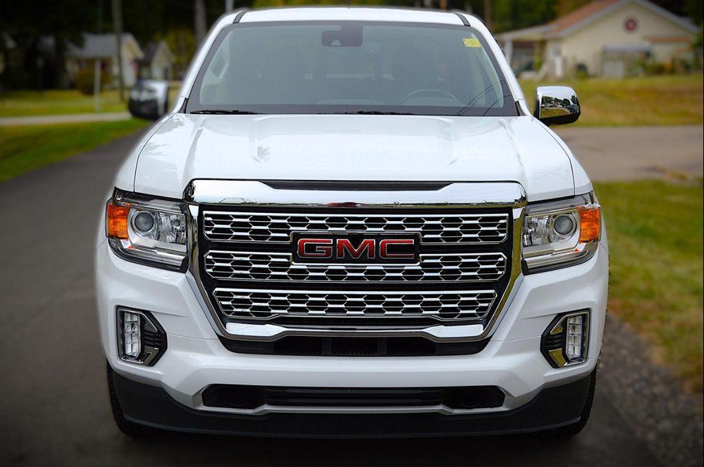 used 2022 GMC Canyon car, priced at $37,950