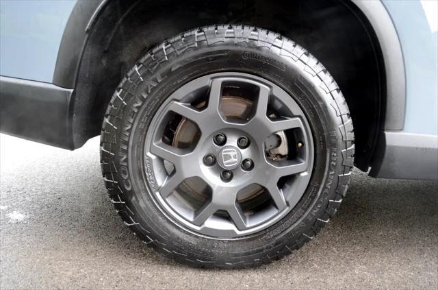 used 2025 Honda Pilot car, priced at $43,950