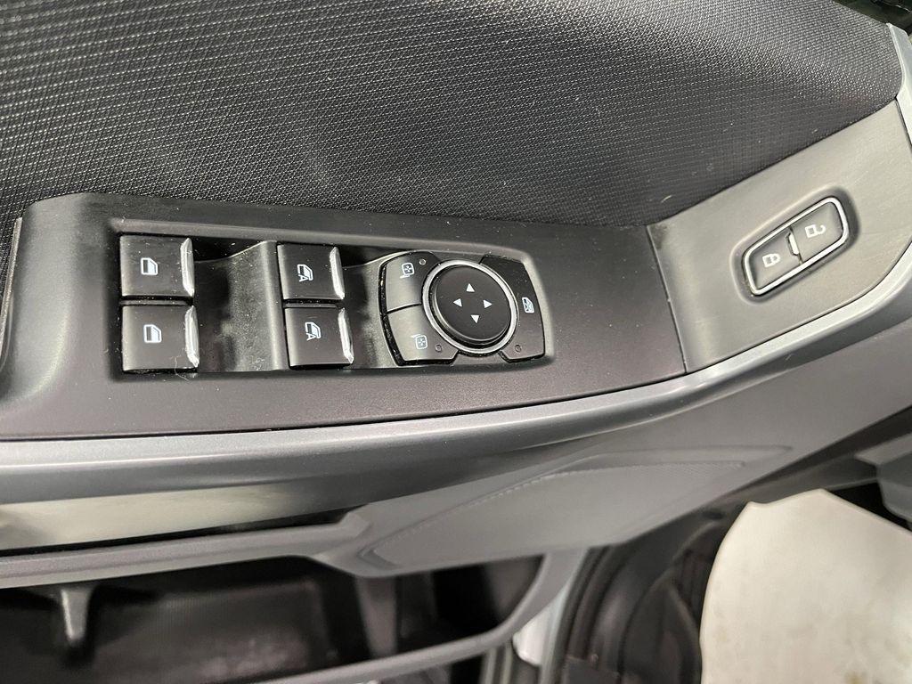 used 2022 Ford F-150 car, priced at $34,995