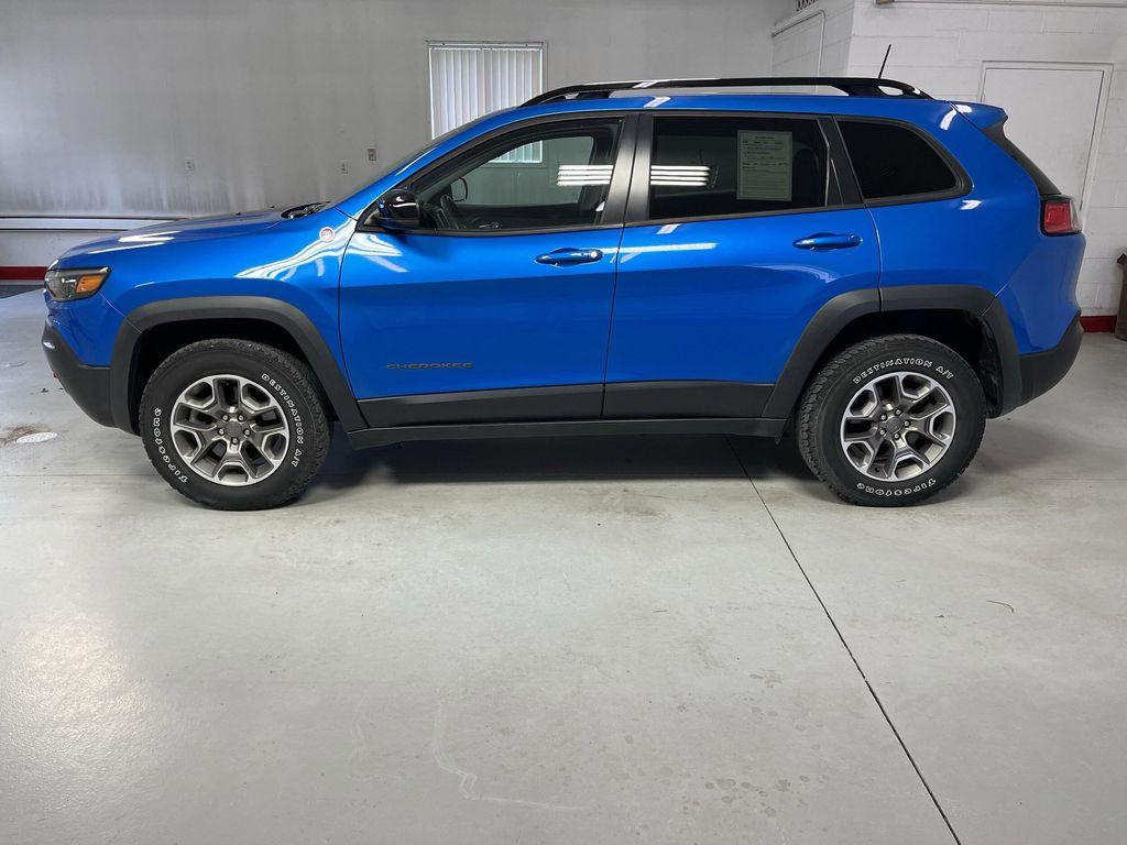 used 2022 Jeep Cherokee car, priced at $24,995