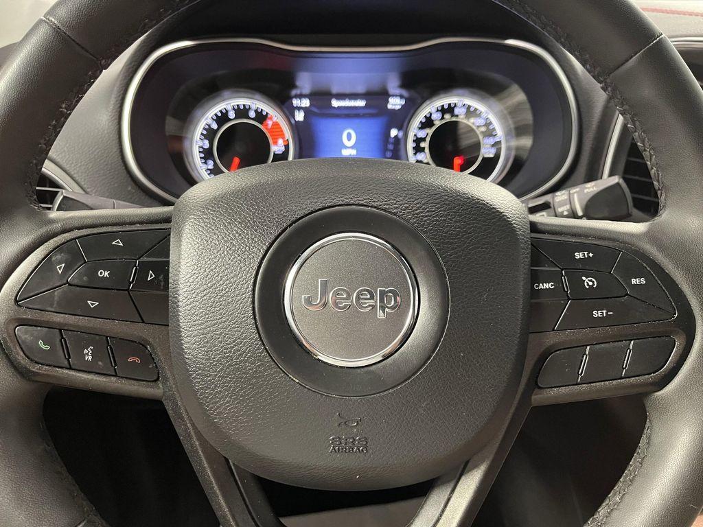 used 2022 Jeep Cherokee car, priced at $24,995