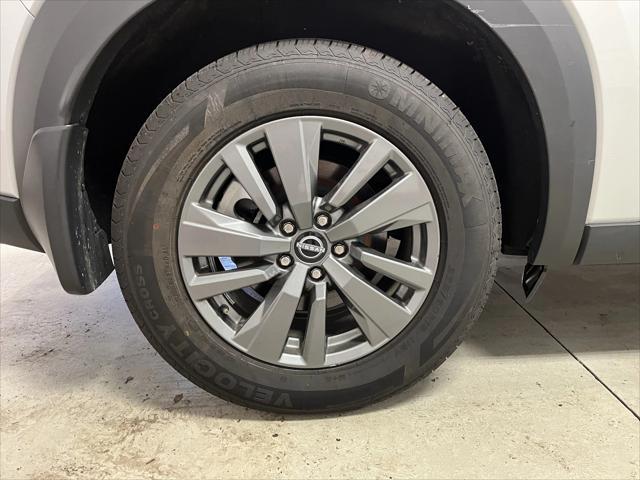 used 2022 Nissan Pathfinder car, priced at $27,995