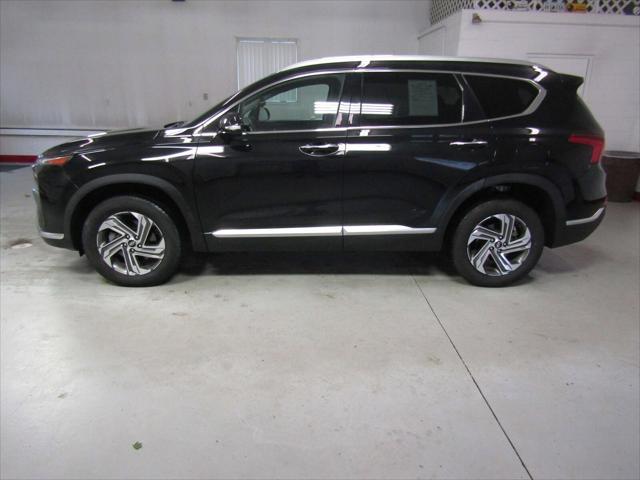 used 2022 Hyundai Santa Fe car, priced at $24,495