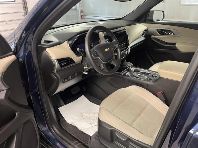 used 2022 Chevrolet Traverse car, priced at $27,495